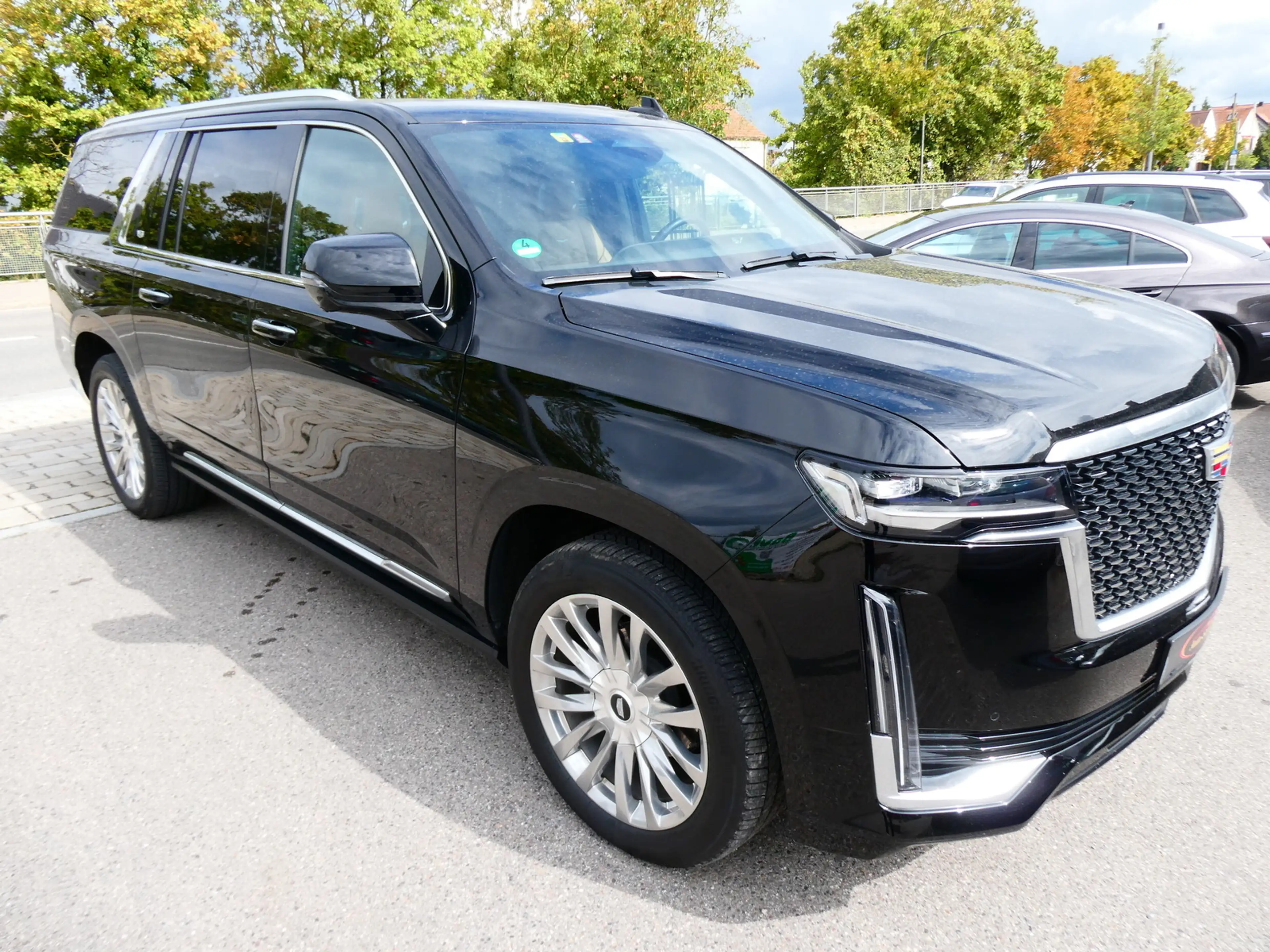 Cadillac Escalade 6.2 V8 LONG VOLL PANO+7SI+ENTERT — photo 7