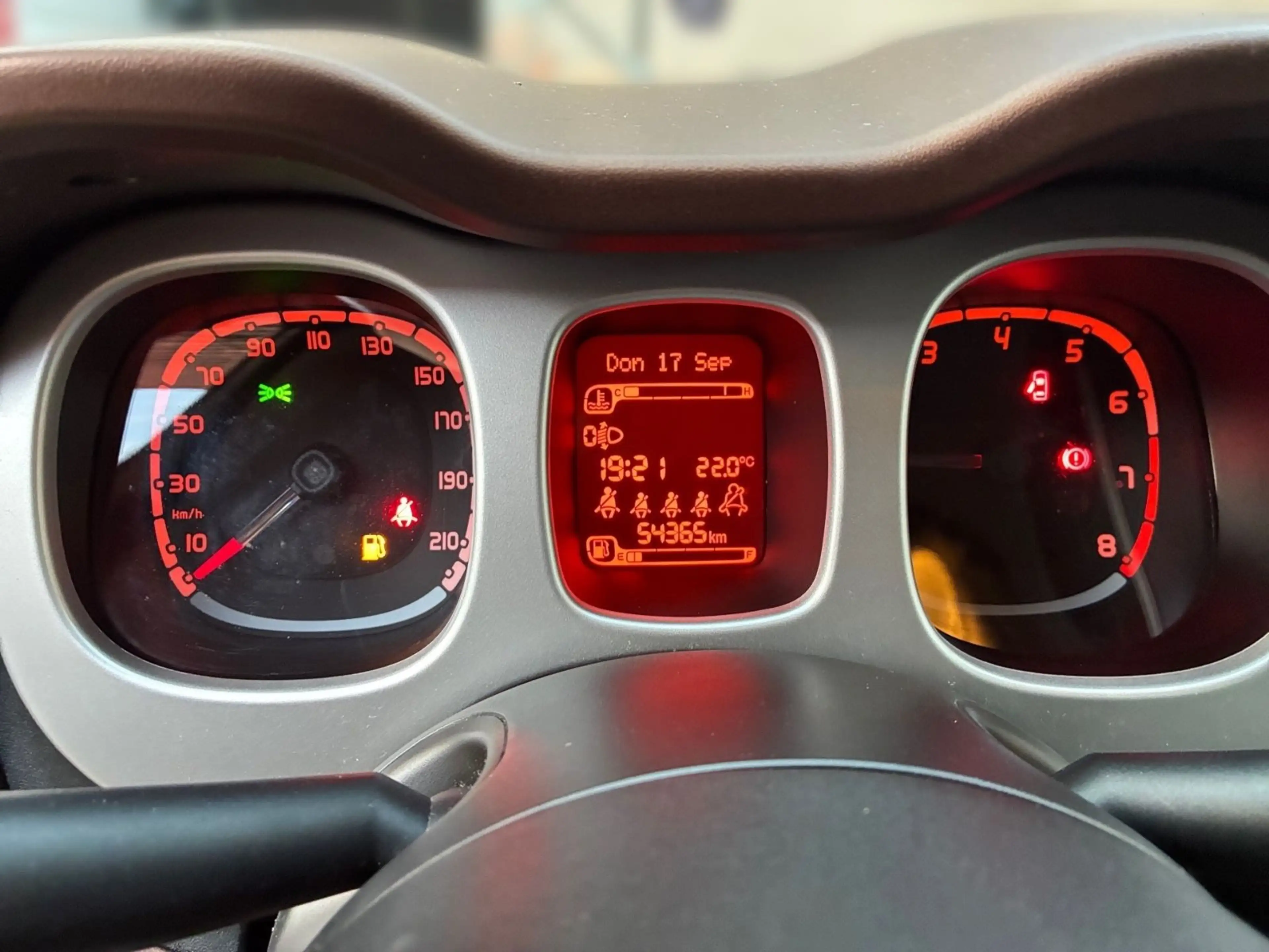 Fiat Panda Cross 4x4 Klima — photo 12