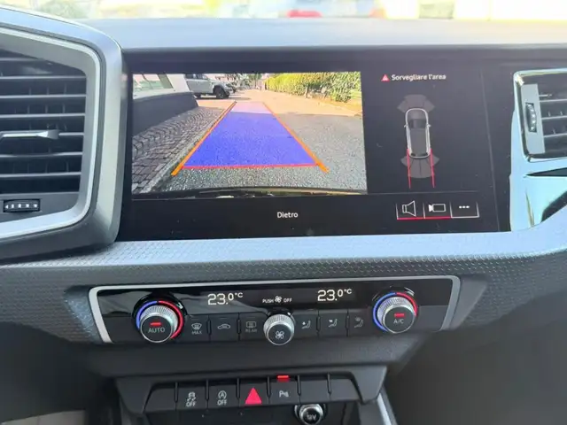 Audi A1 view 9
