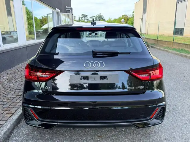 Audi A1 view 6