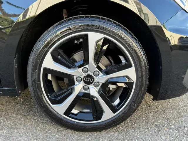 Audi A1 view 8