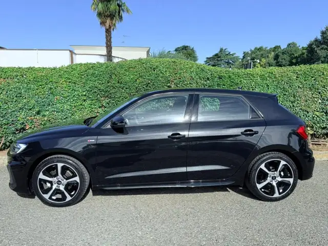 Audi A1 view 7