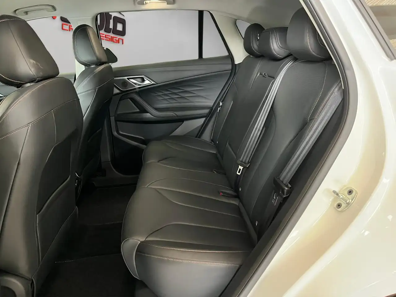 MG HS HS 1.5T-GDI AT Luxury - PROMO SIRONIAUTO+ 14