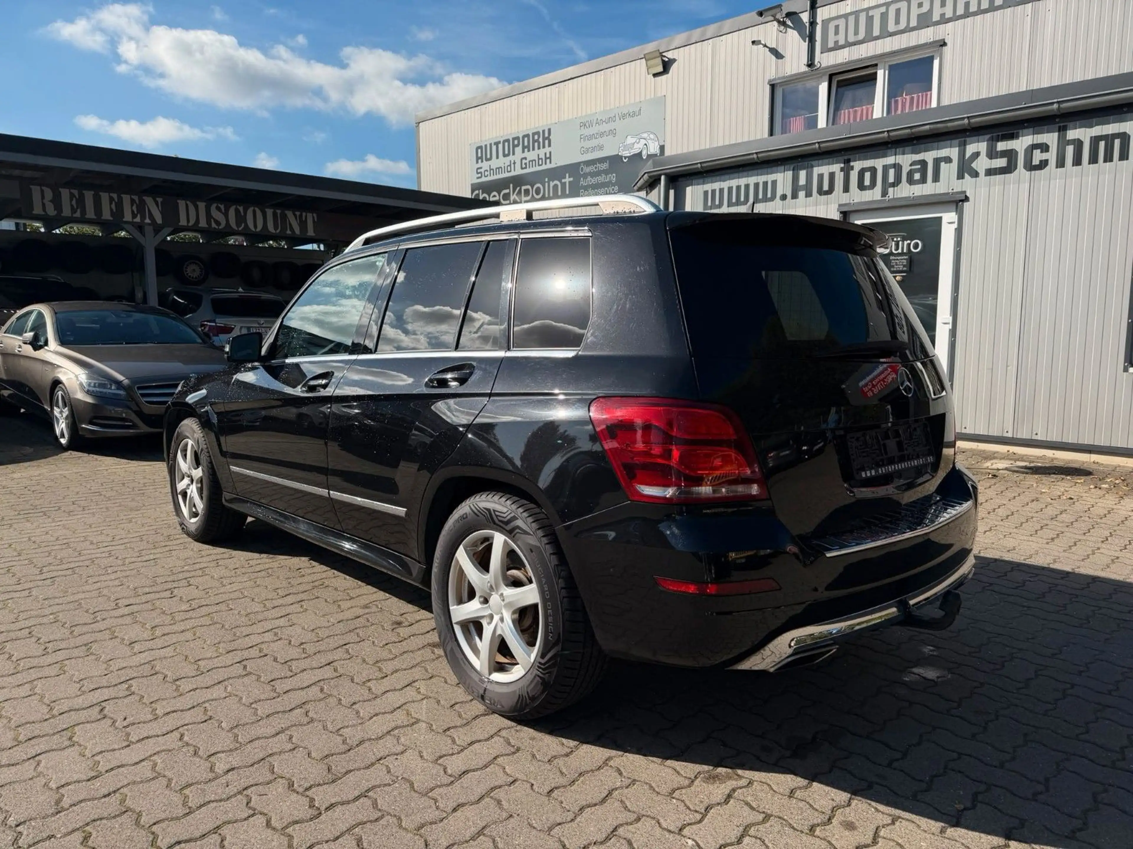 Mercedes-Benz GLK 200 CDI AHK°PDC°SZHG°NAVVI°ALLWETTER°17"ALU! — photo 8
