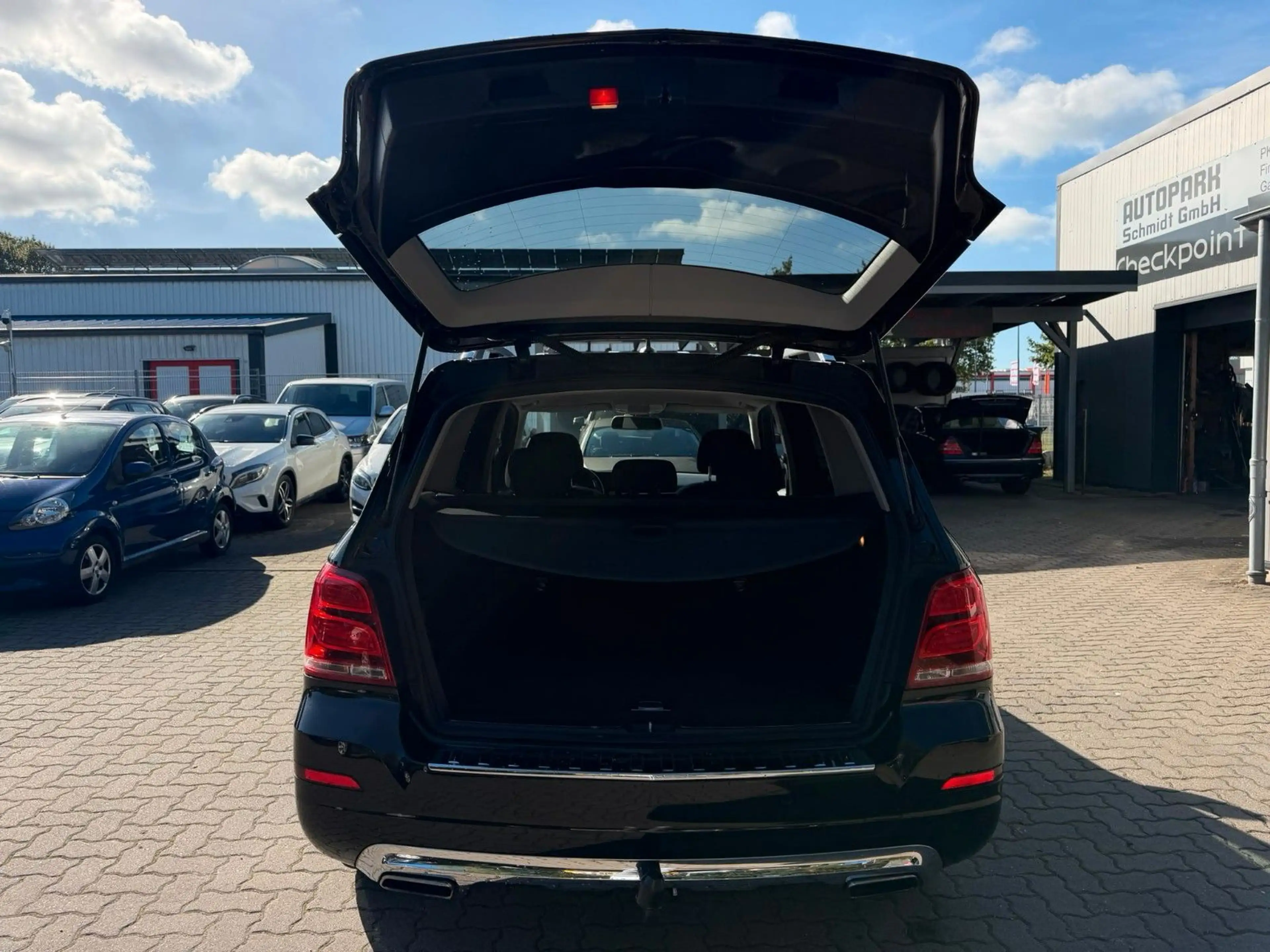 Mercedes-Benz GLK 200 CDI AHK°PDC°SZHG°NAVVI°ALLWETTER°17"ALU! — photo 15