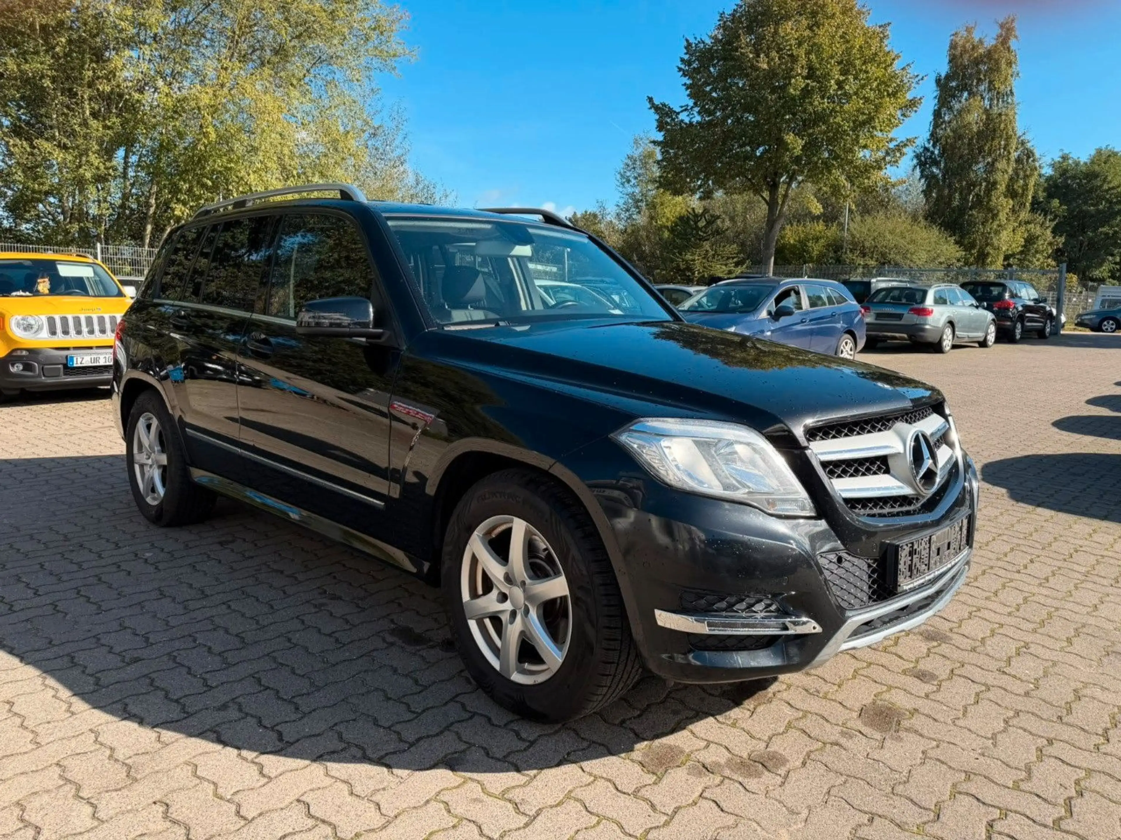 Mercedes-Benz GLK 200 CDI AHK°PDC°SZHG°NAVVI°ALLWETTER°17"ALU! — photo 3