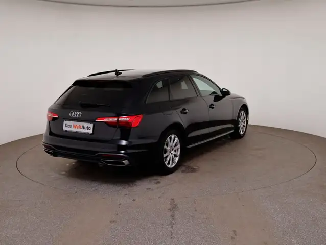 Audi A4 view 2