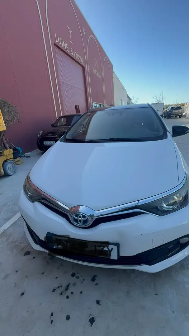 Toyota Auris 1.8h Business cvt - 1