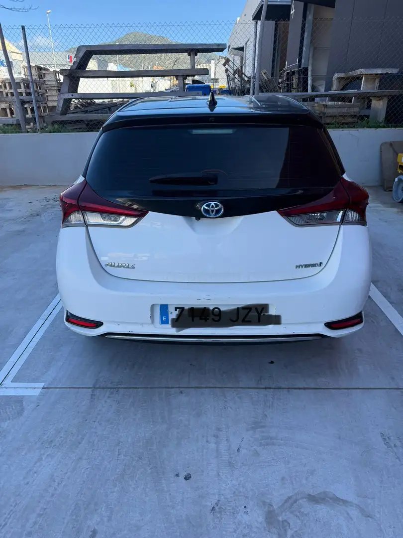 Toyota Auris 1.8h Business cvt - 2