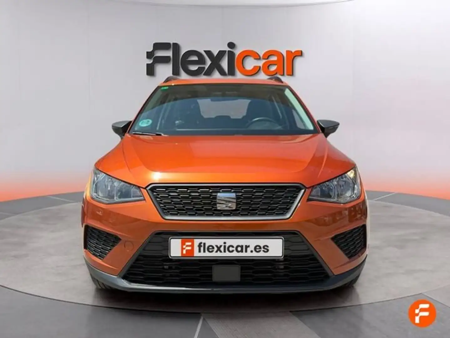 SEAT Arona 1.6TDI CR S&S Reference Plus 95 Azul - 2