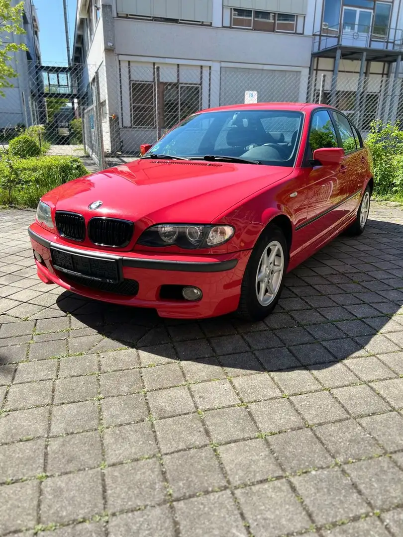 BMW 318 i Edition Sport M Paket Rot - 1