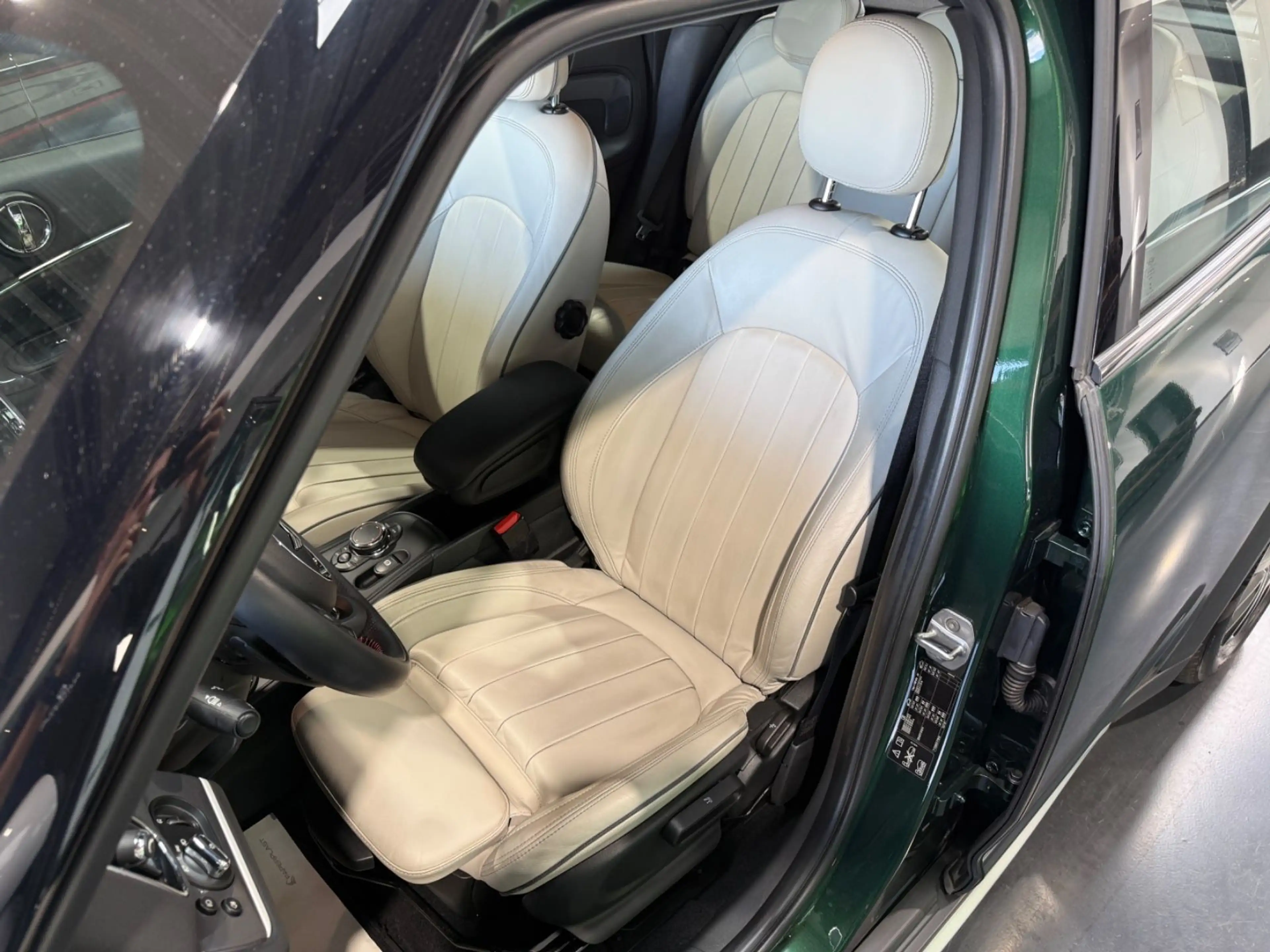 MINI Cooper SD Cooper Countryman All4/HUD/H&K/Keyless/Leder — photo 11