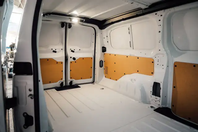 Opel Vivaro view 9