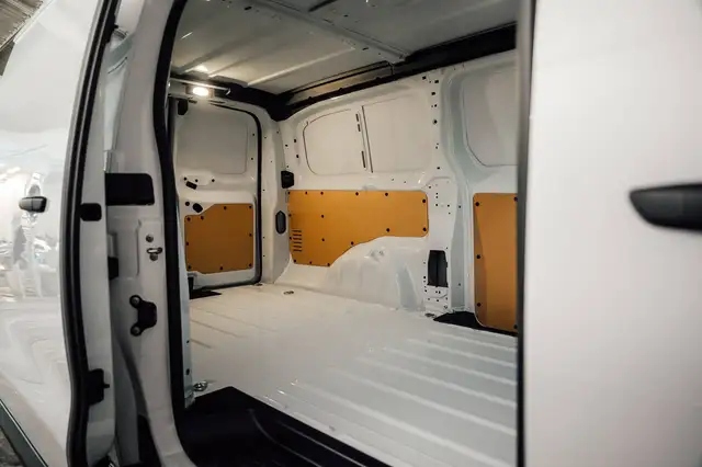 Opel Vivaro view 8