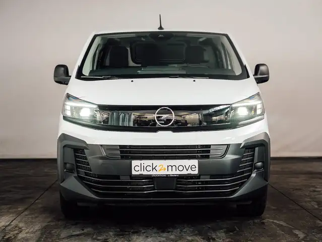 Opel Vivaro view 3