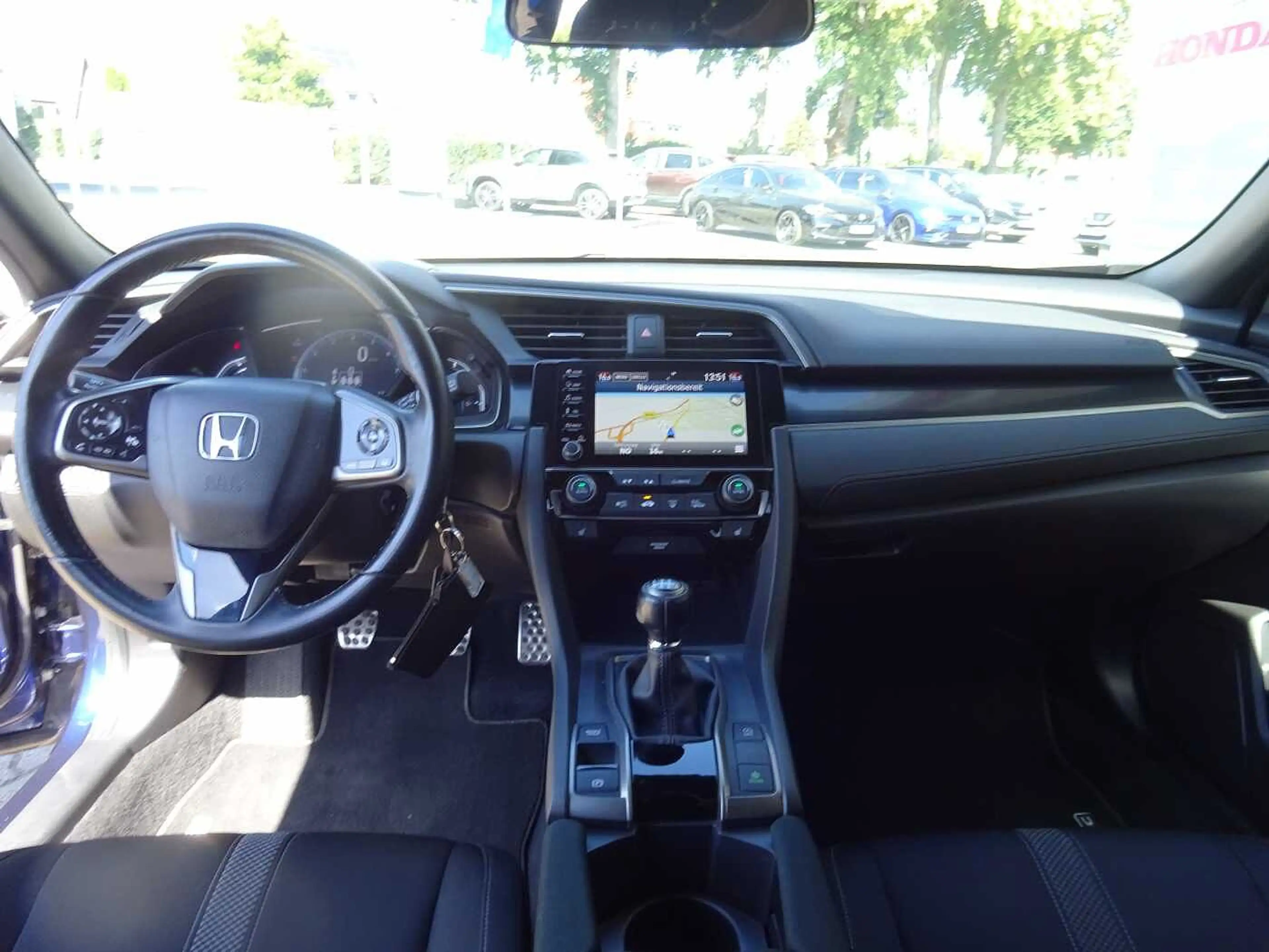 Honda Civic 1.0 i-VTEC Turbo Elegance — photo 9