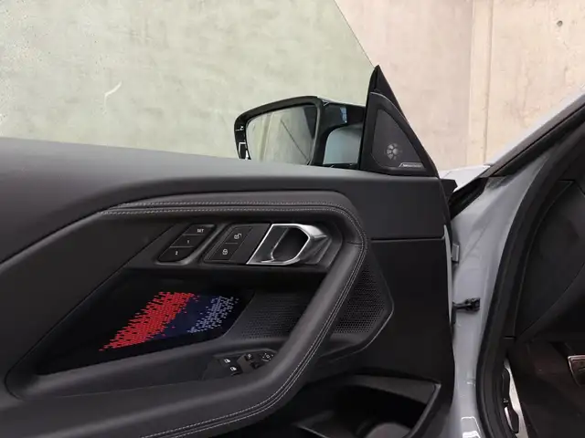 BMW M2 view 12