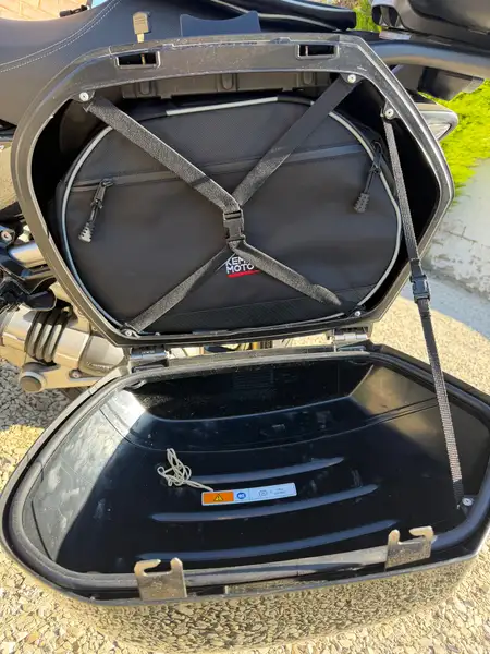 Kawasaki GTR 1400 - foto 6