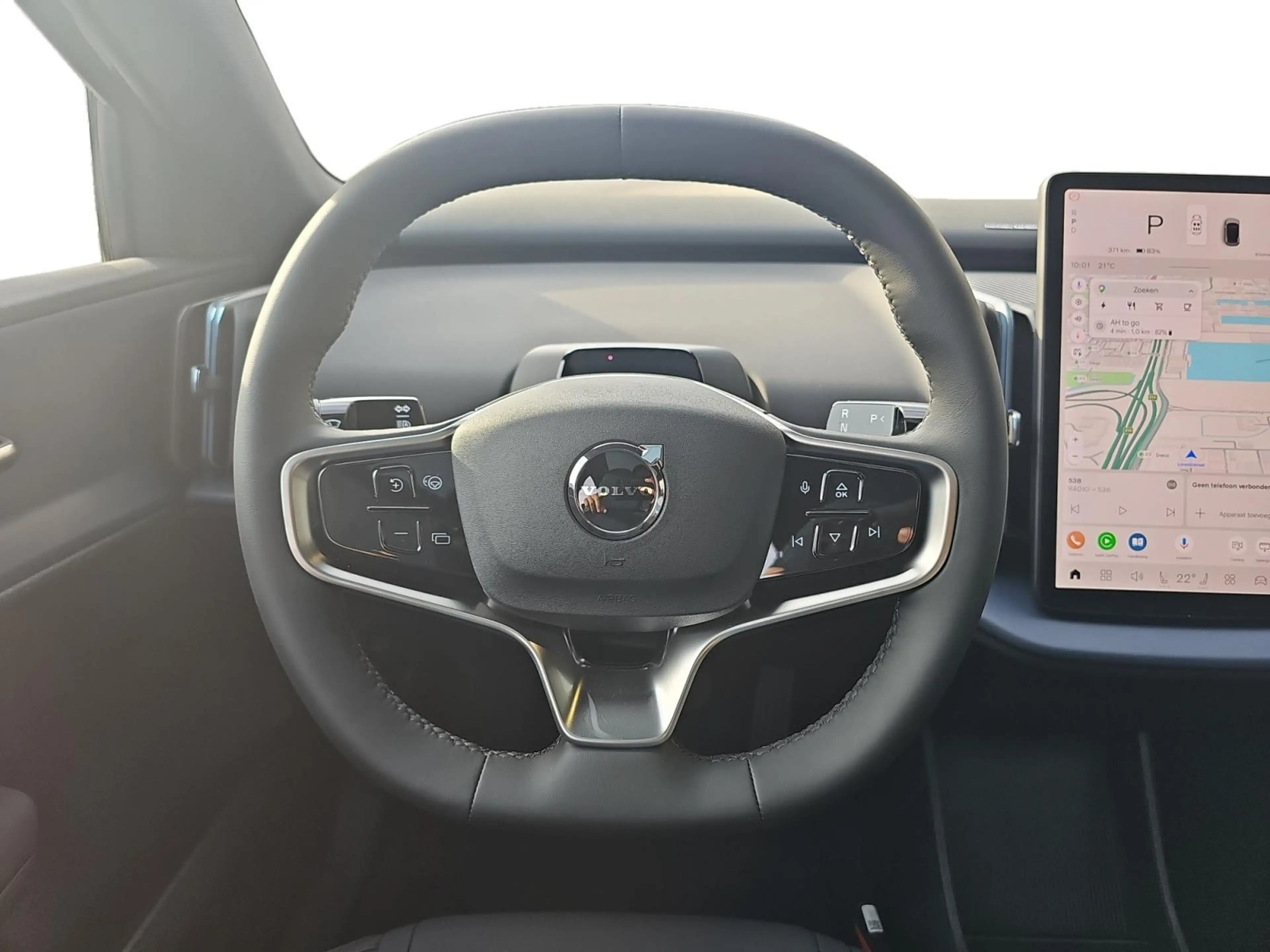 Volvo EX30 P8 AWD Ultra Black Edition Europa 69 kWh | Panoram — photo 10