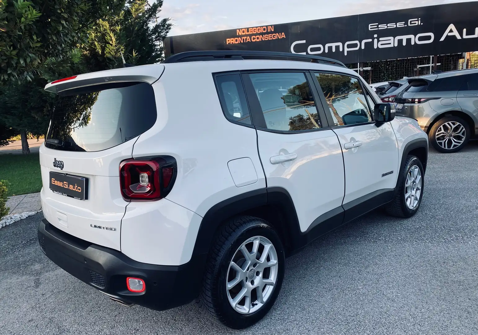 Jeep Renegade Limited **POSS.PACK MEDIA** VED.NOTE Bianco - 2
