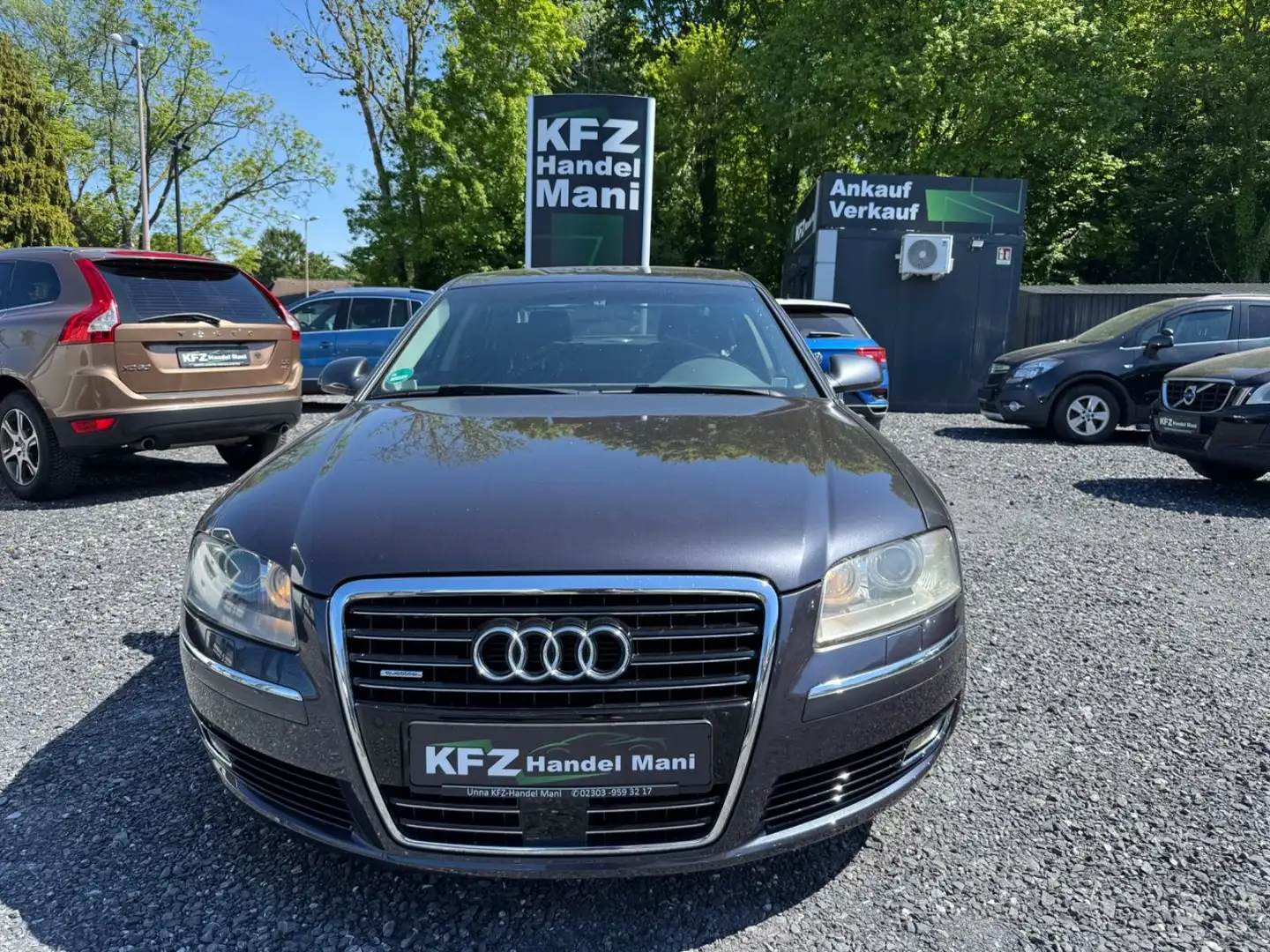 Audi A8 4.2 FSI Quattro*Navi*PDC*Temp*SOUNDSYSTEM siva - 2