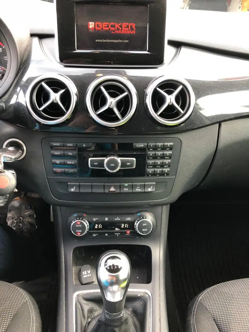 Mercedes-Benz B 180 B 180 CDI Sitzh. Navi, Tempomat Diesel Silber - 2