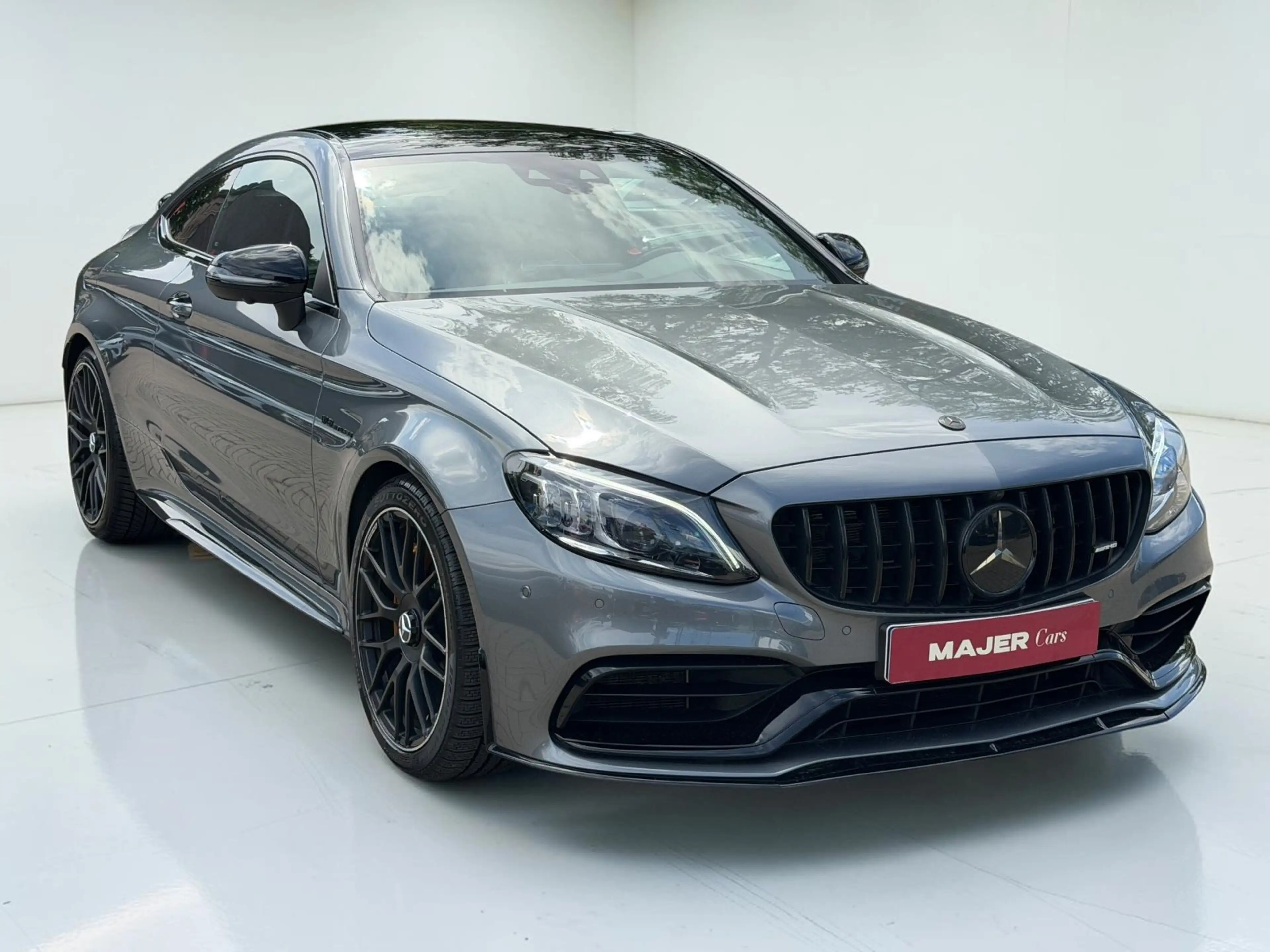Mercedes-Benz C 63 AMG Coupe C 63s AMG*KERAMIK*PANO*TRACK*SITZBELÜFTUNG — photo 4