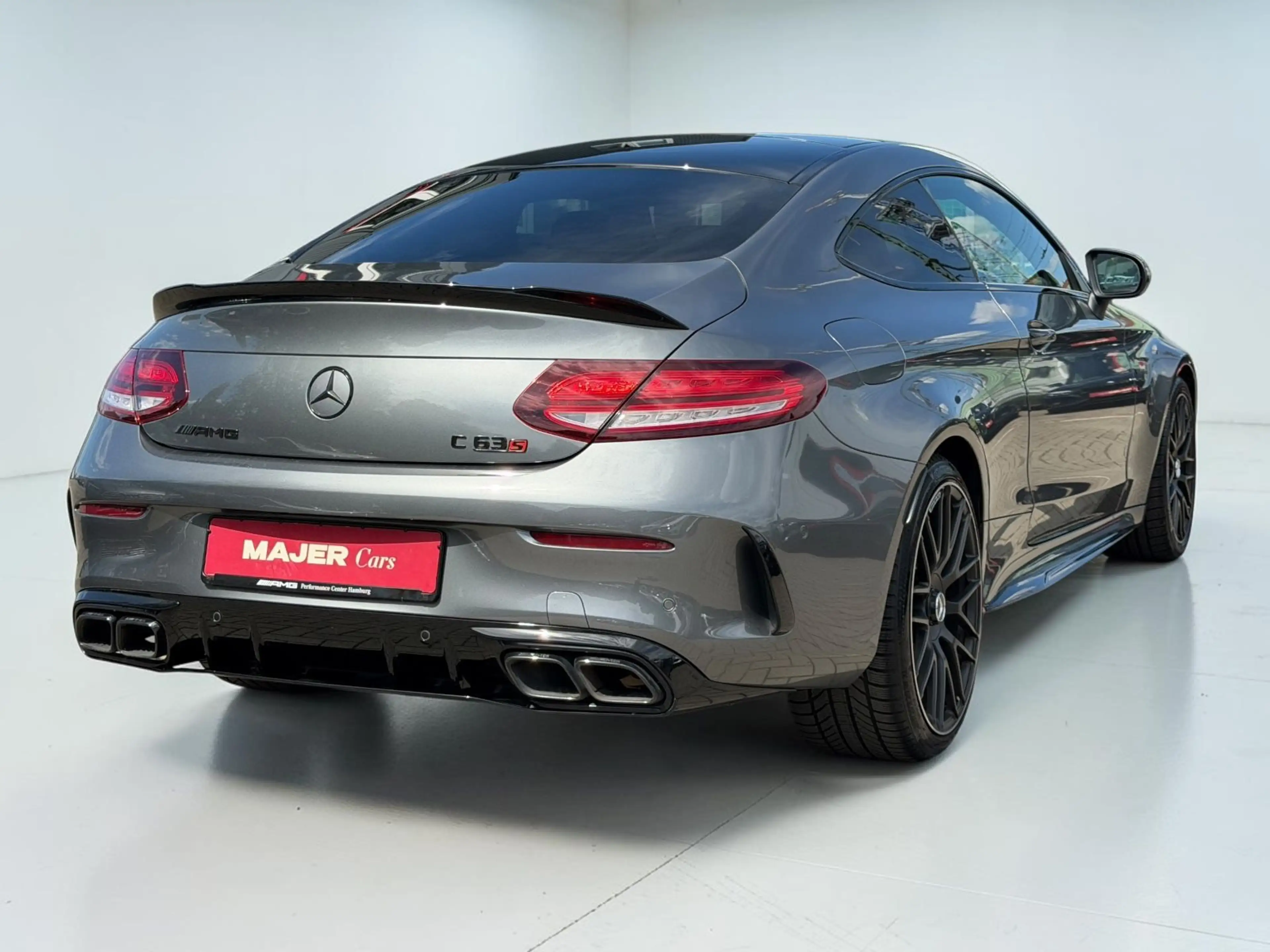 Mercedes-Benz C 63 AMG Coupe C 63s AMG*KERAMIK*PANO*TRACK*SITZBELÜFTUNG — photo 8