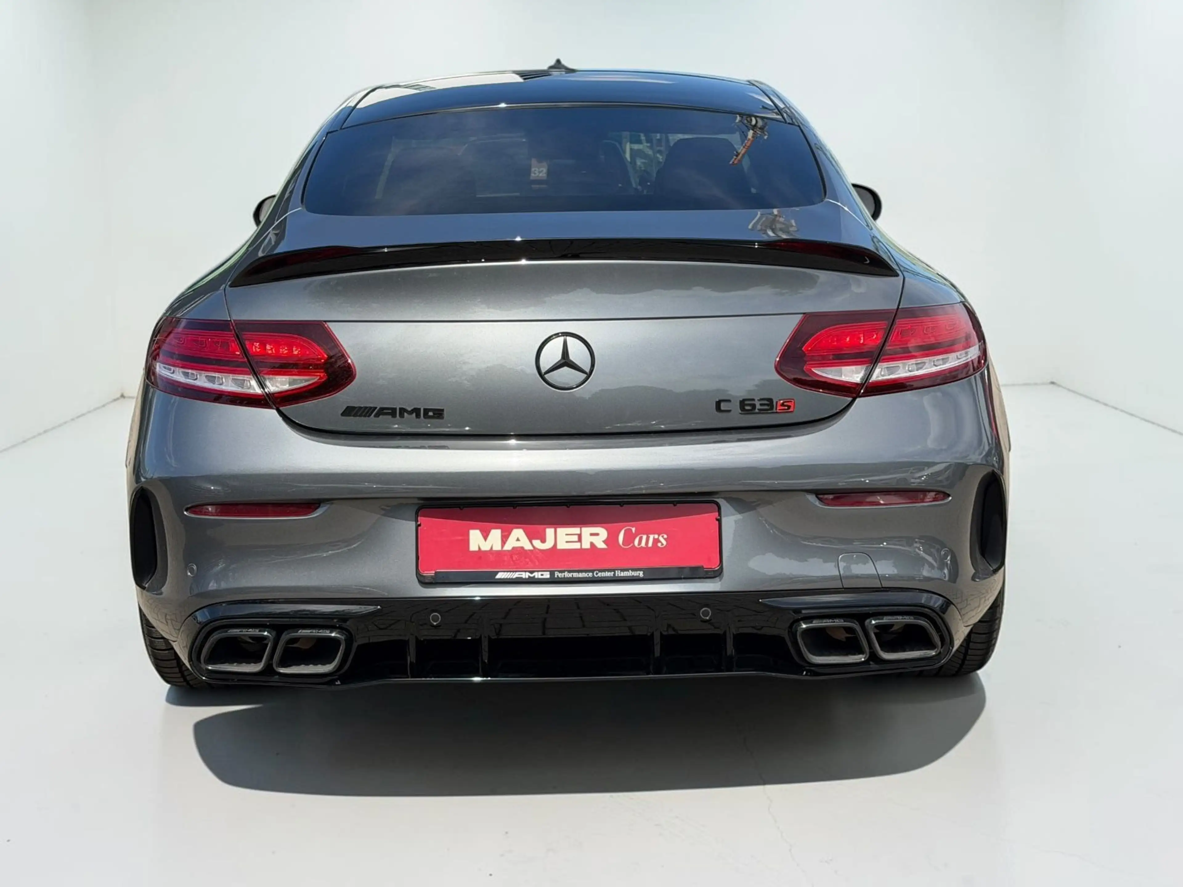 Mercedes-Benz C 63 AMG Coupe C 63s AMG*KERAMIK*PANO*TRACK*SITZBELÜFTUNG — photo 9