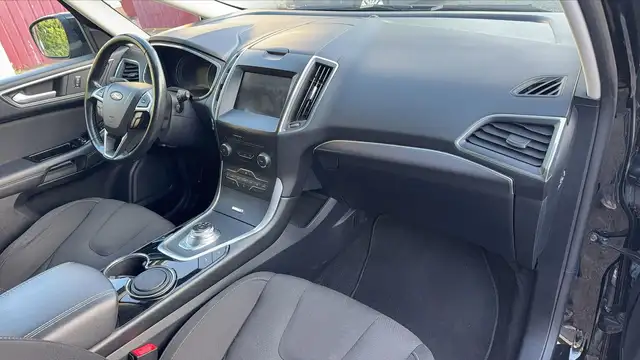 Ford S-Max view 10