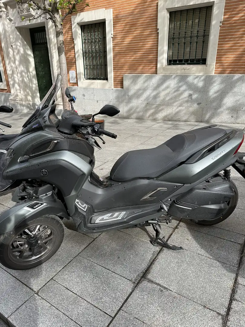 Yamaha TriCity Verde - 1