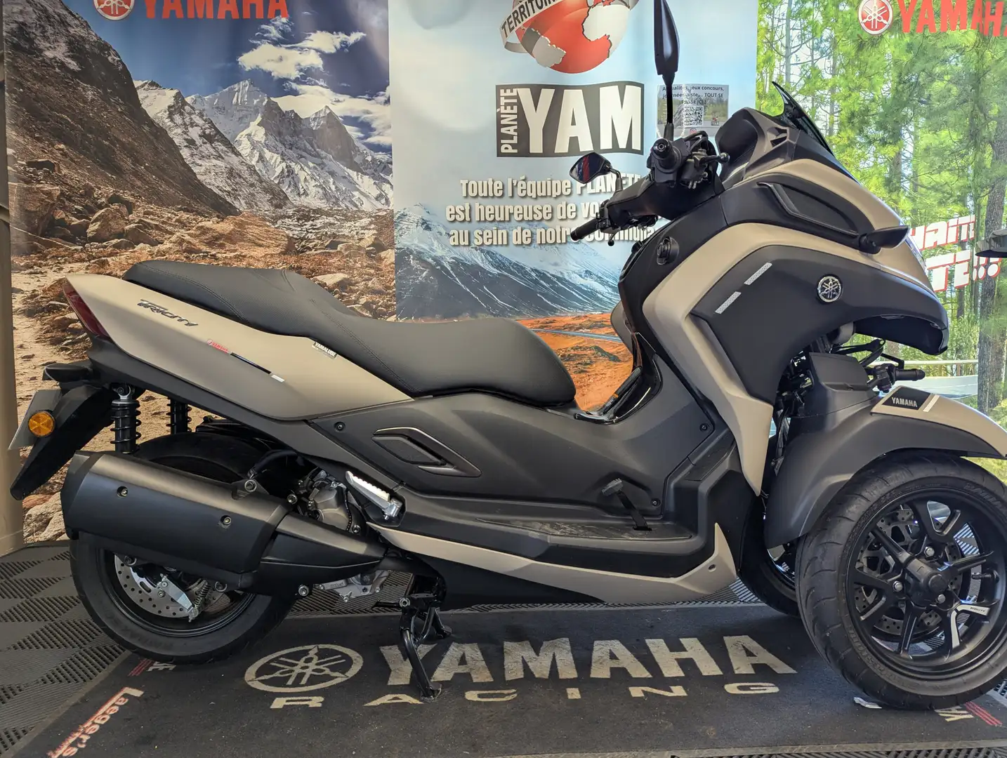 Yamaha TriCity - 1
