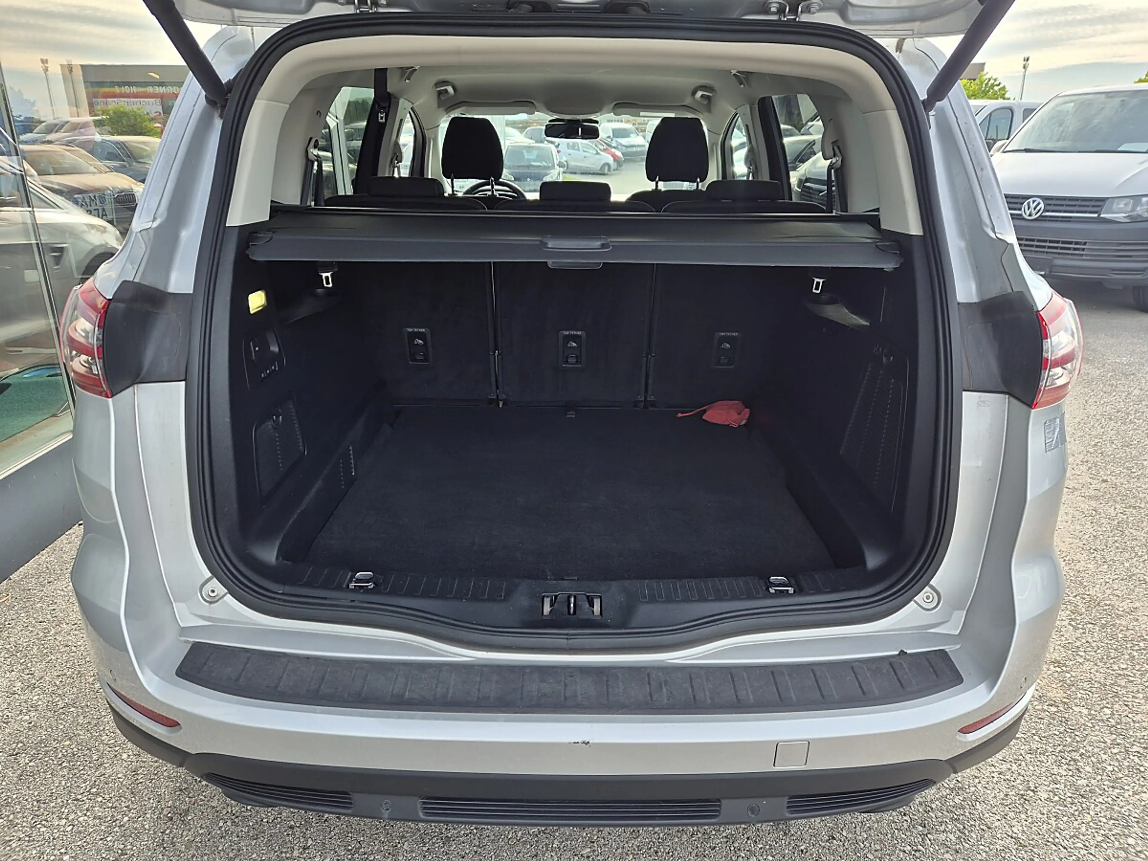 Ford S-Max S-MAX Titanium 2.0 TDCi Auto-Start/Stop Aut. — photo 15