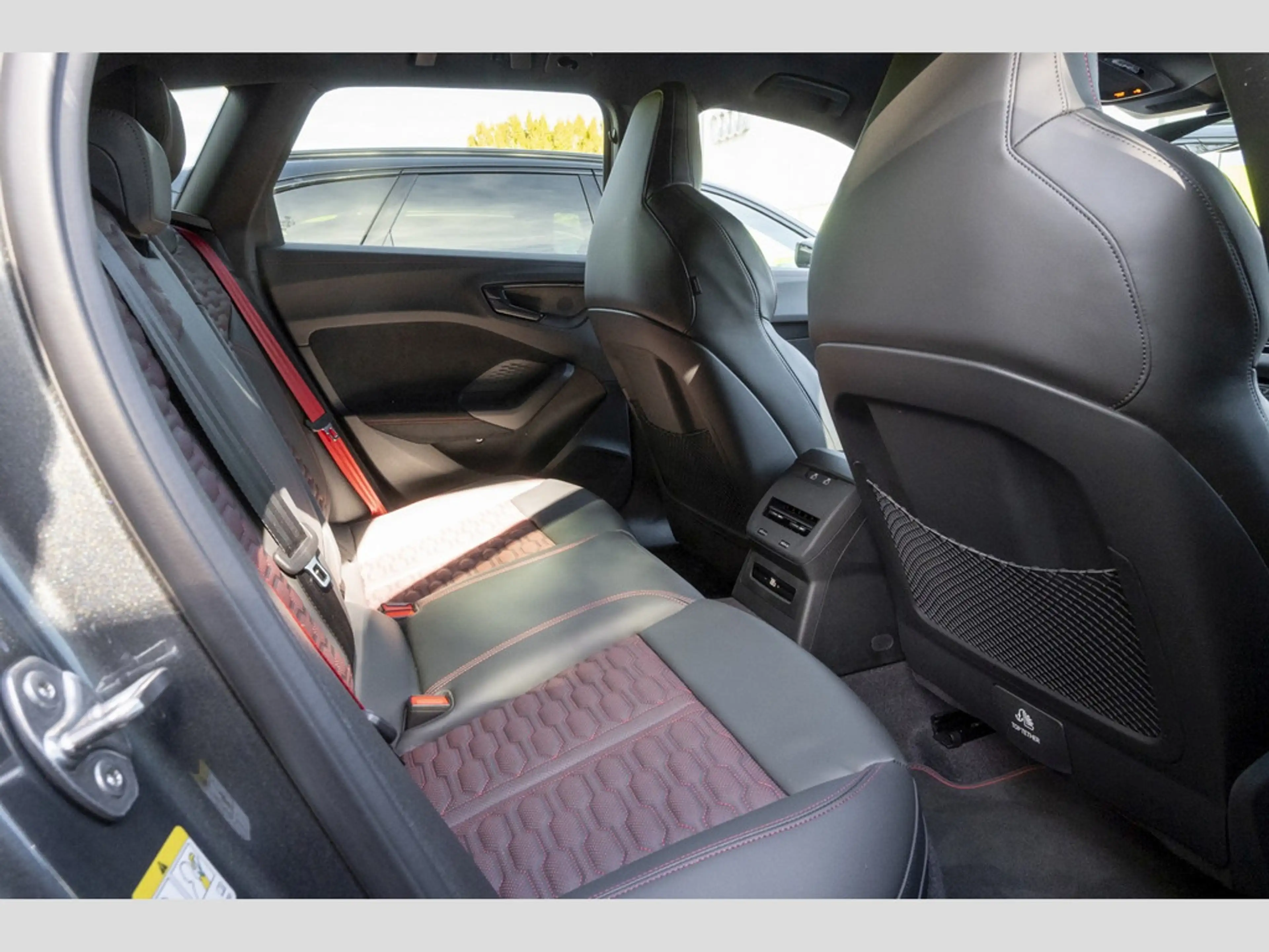 Audi RS5 Avant 2.9 TFSI e quattro Sportabgas/Tech pro/B&O/HUD/RS Int. — photo 11