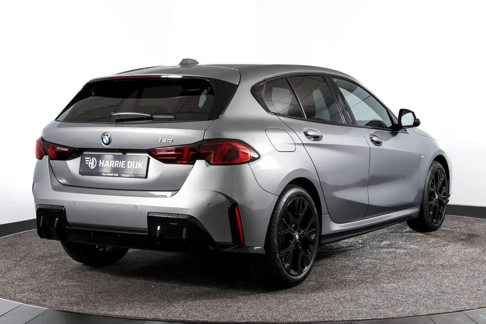 BMW 120 1-serie M Sport (Nieuw Model) - Automaat | Dig. Co Gris - 2