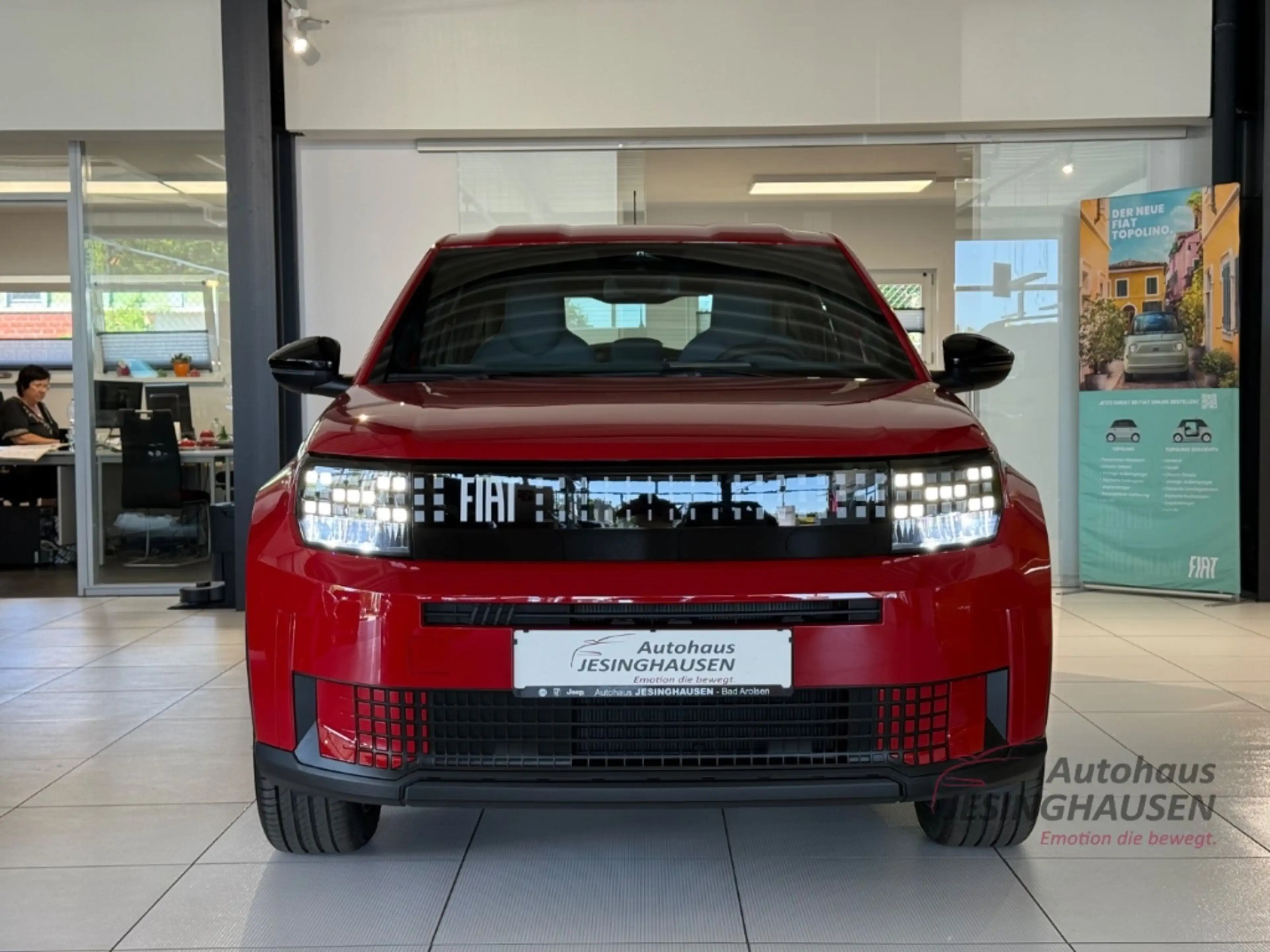 Fiat Grande Panda (RED)+PDC+Klima+CarPlay+LED Digitales Cockpit LED — photo 2