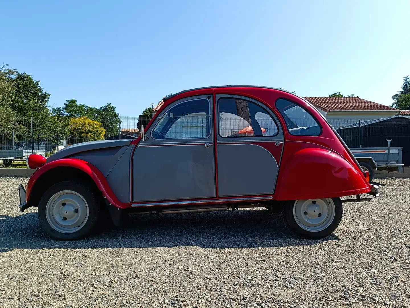 Citroen 2CV 2 CV 6 Special Rouge - 1