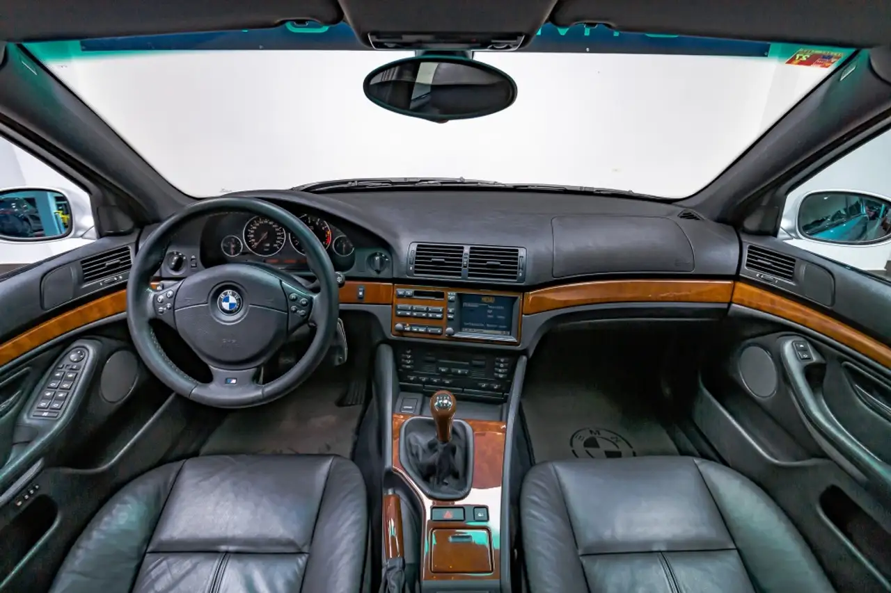 BMW M5, foto 4