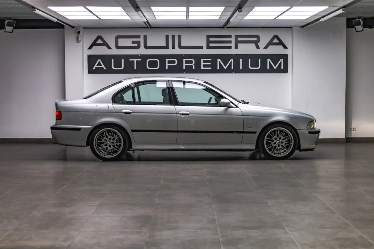 BMW M5, foto 2