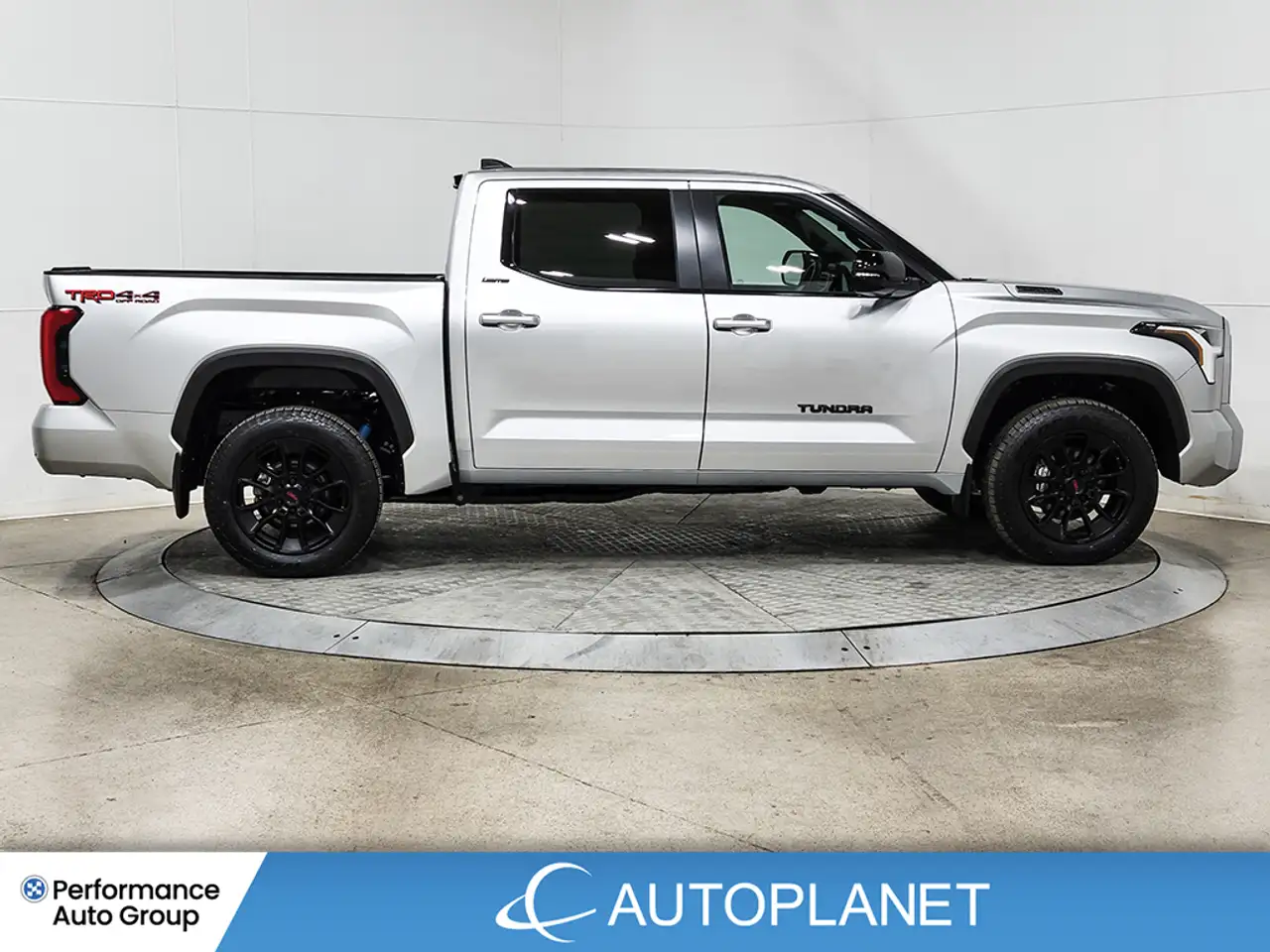 Toyota Tundra снимка Toyota Tundra