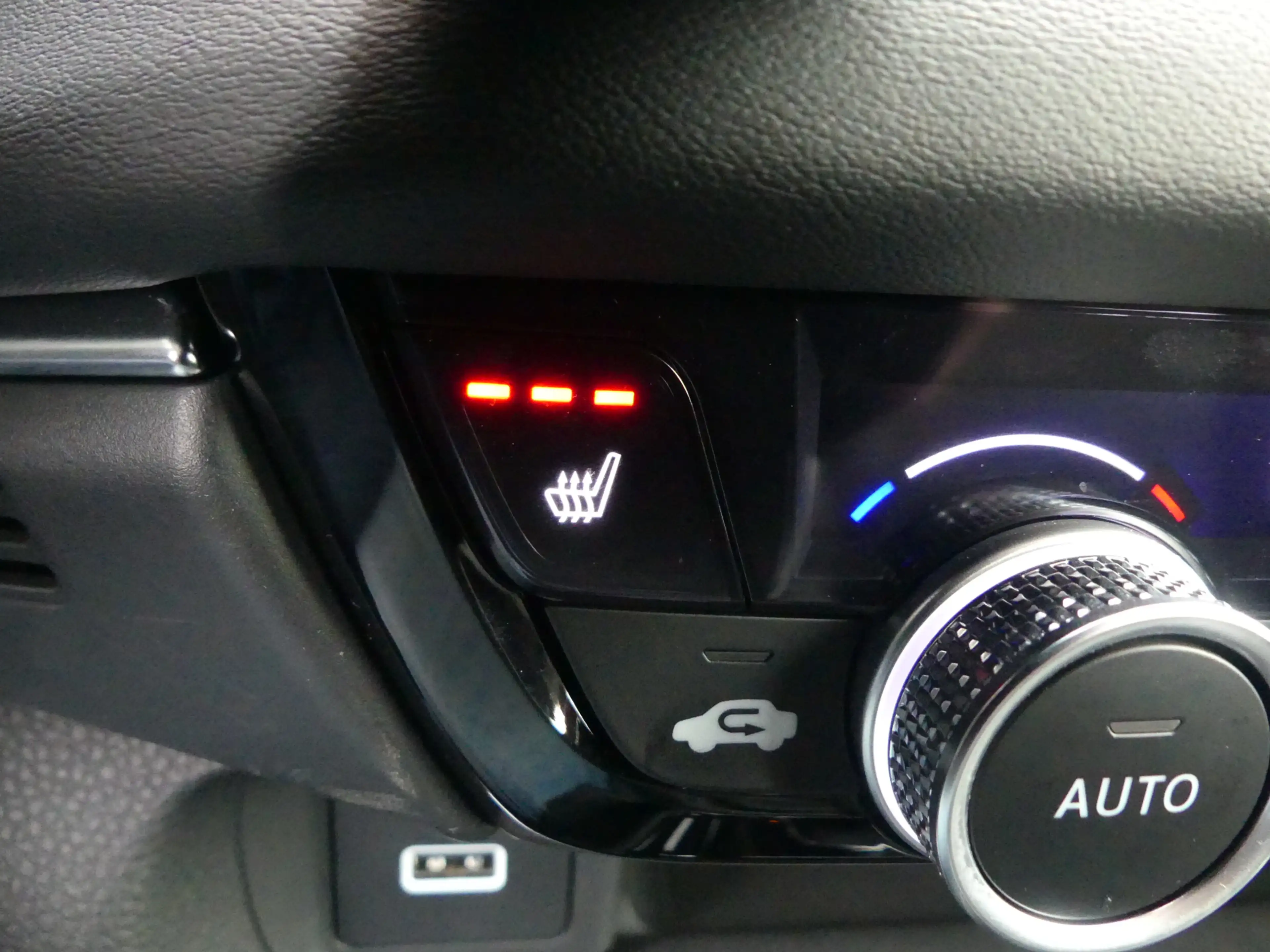 Honda HR-V 1.5 e:HEV Advance Style Plus — photo 13