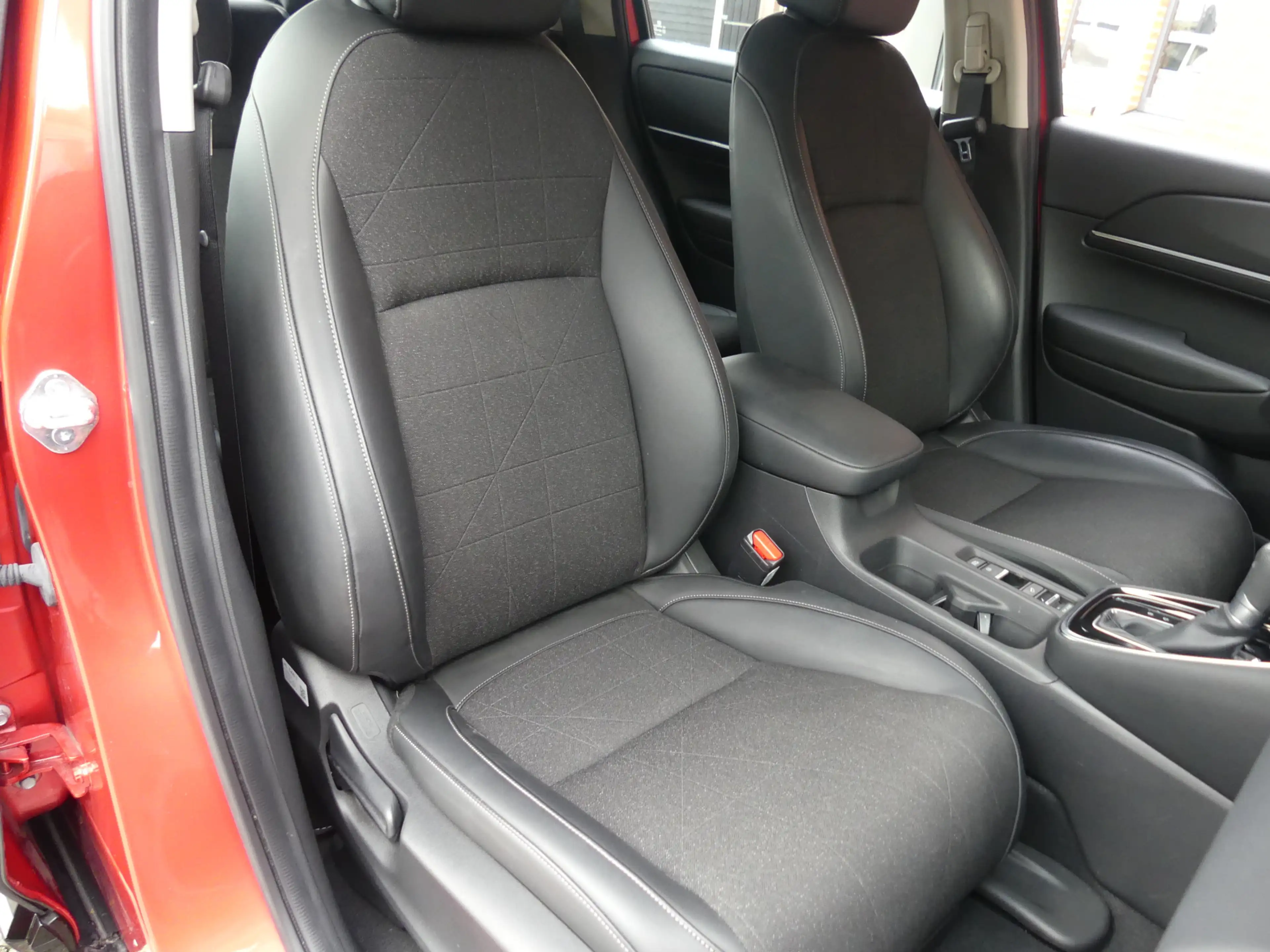 Honda HR-V 1.5 e:HEV Advance Style Plus — photo 8
