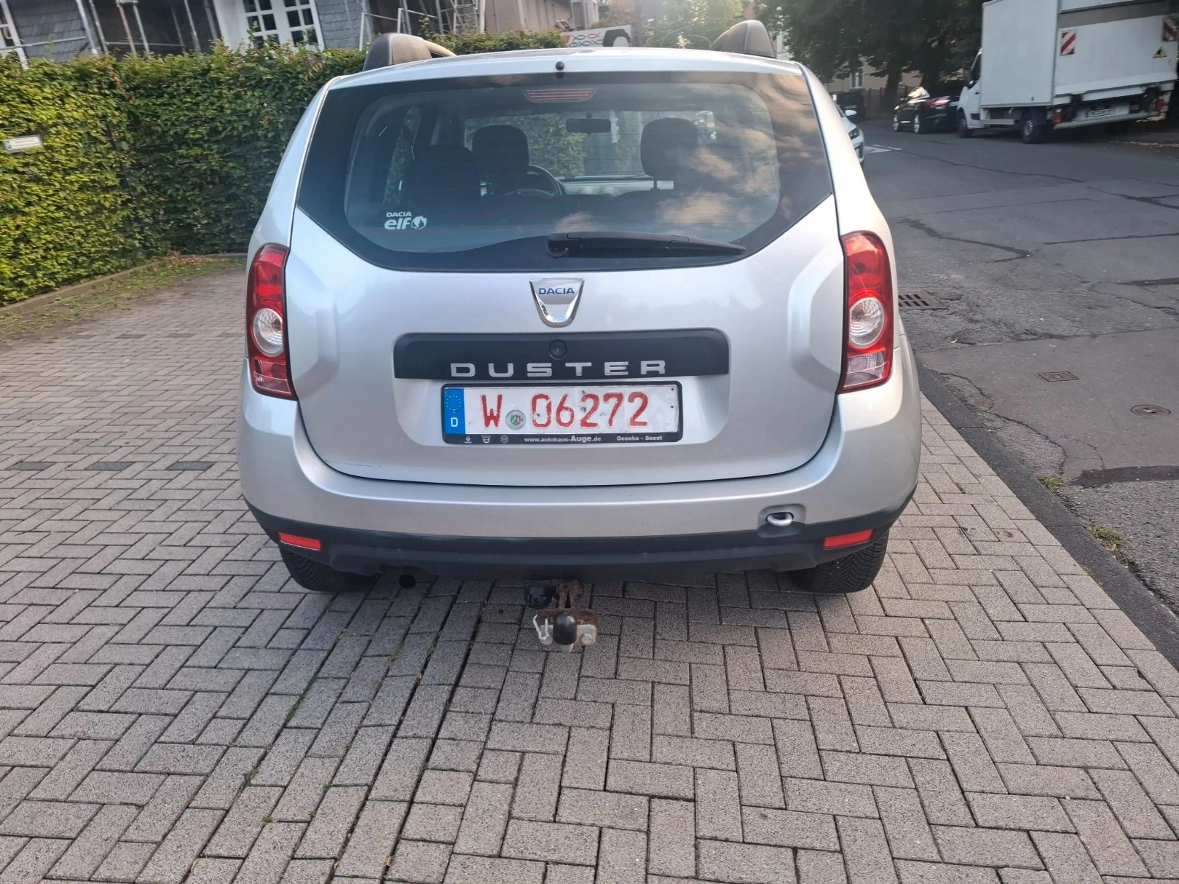 Dacia Duster I Laureate 4x2  1.6 TÜV NEU — photo 13
