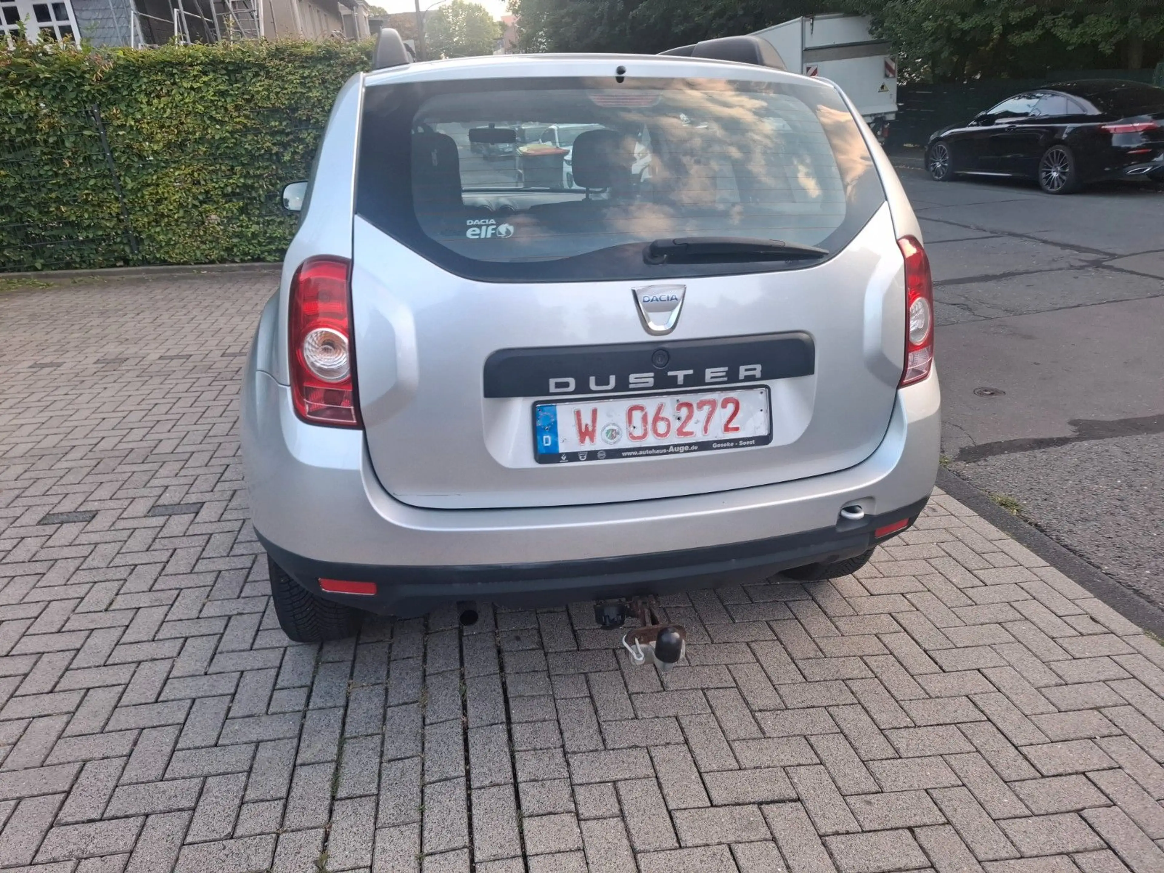 Dacia Duster I Laureate 4x2  1.6 TÜV NEU — photo 12