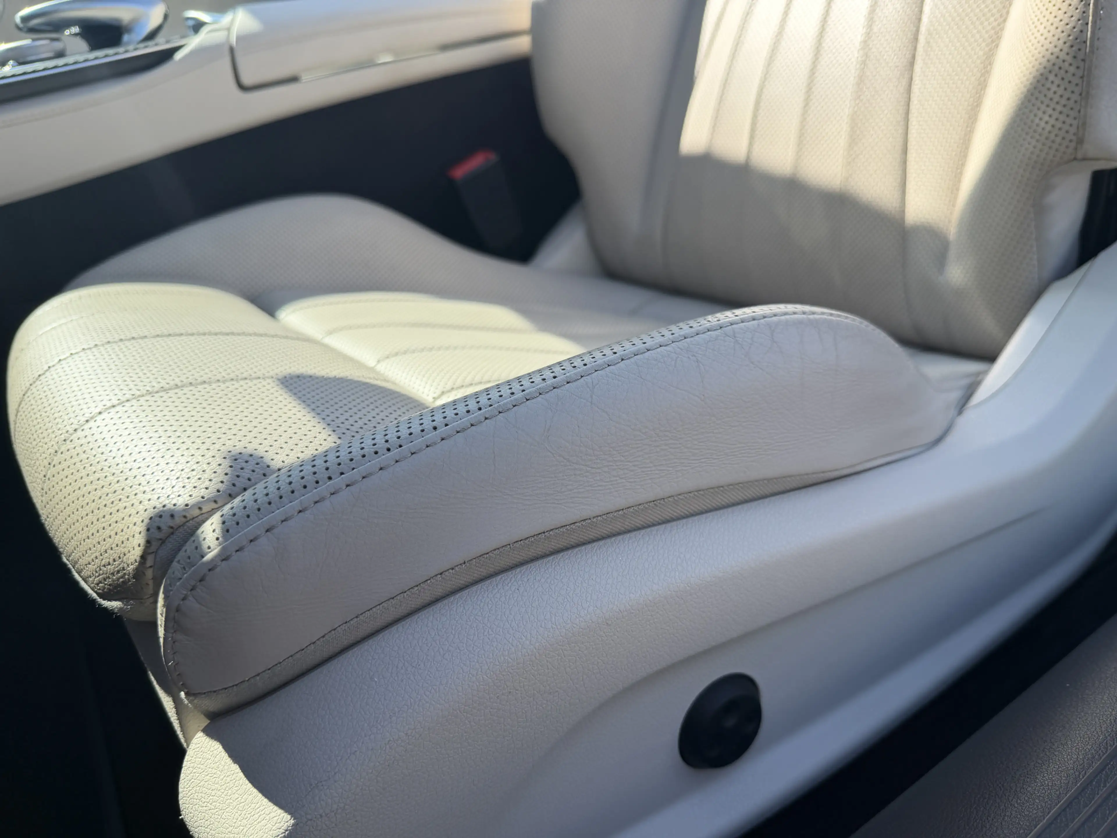 Mercedes-Benz E 400 Cabrio 4MATIC AMG-Line|333PK|360° CAMERA|MEMORY|ST — photo 8