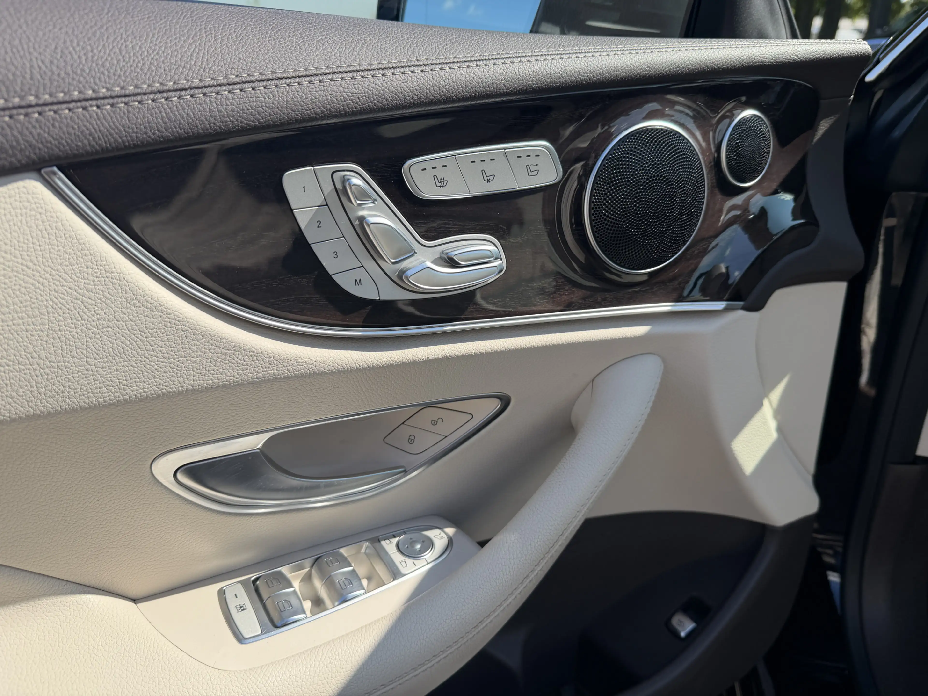 Mercedes-Benz E 400 Cabrio 4MATIC AMG-Line|333PK|360° CAMERA|MEMORY|ST — photo 7