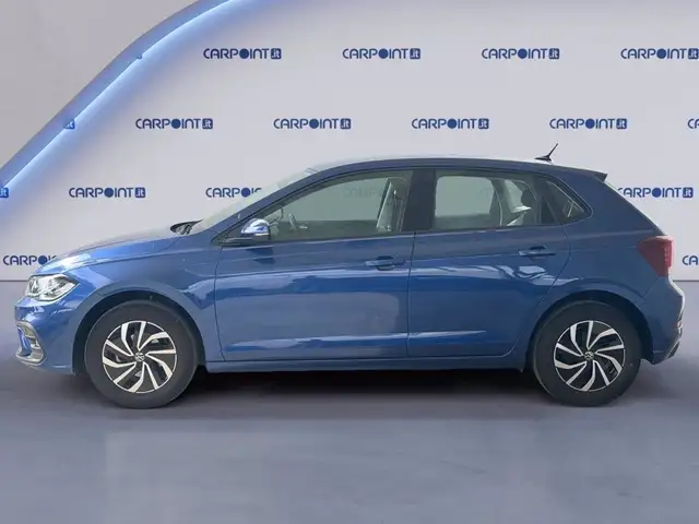 Volkswagen Polo view 4