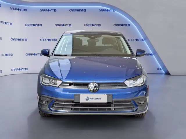 Volkswagen Polo view 3