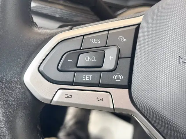 Volkswagen Polo view 22