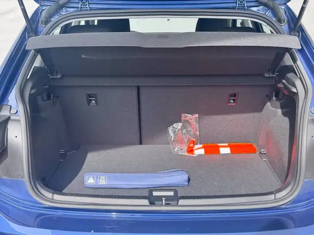 Volkswagen Polo view 13